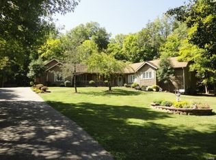 18241 Prickly Pear Ct, Pacific, MO 63069