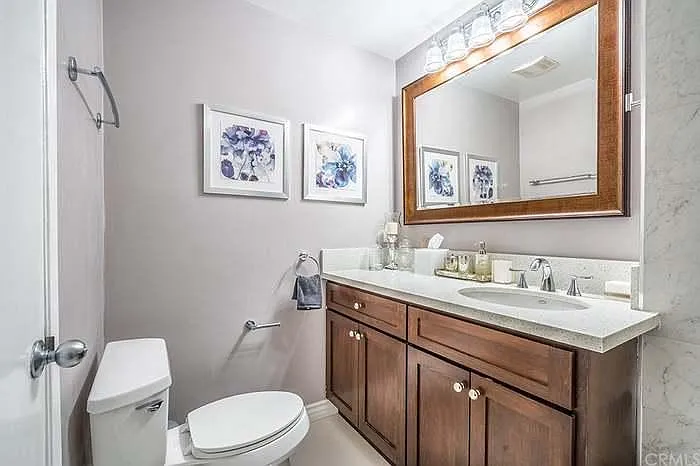 355 S Madison Ave #225 — Photo 8
