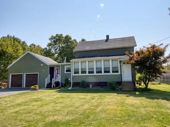 64 Kingsley St, Southbridge, MA 01550