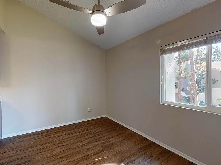 27 Seventy Five Mesa Verde — Photo 210