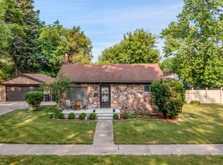 6461 Cornell St, Taylor, MI 48180