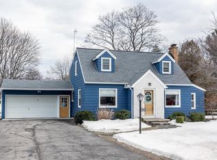 546 Adams Rd, Webster, NY 14580