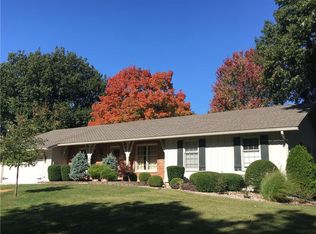 2210 W 120th St, Leawood, KS 66209