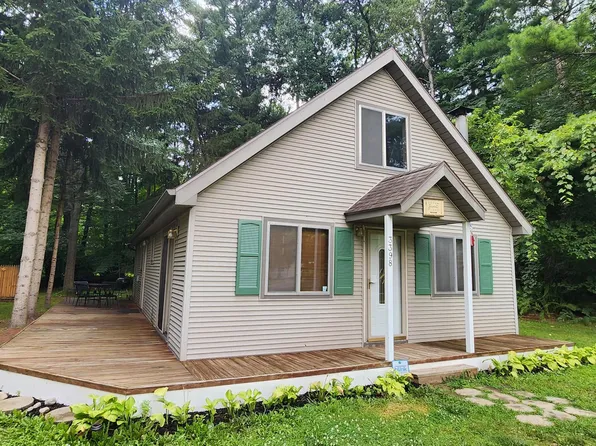 3398 S Tower Hill Rd, Houghton Lake, MI 48629