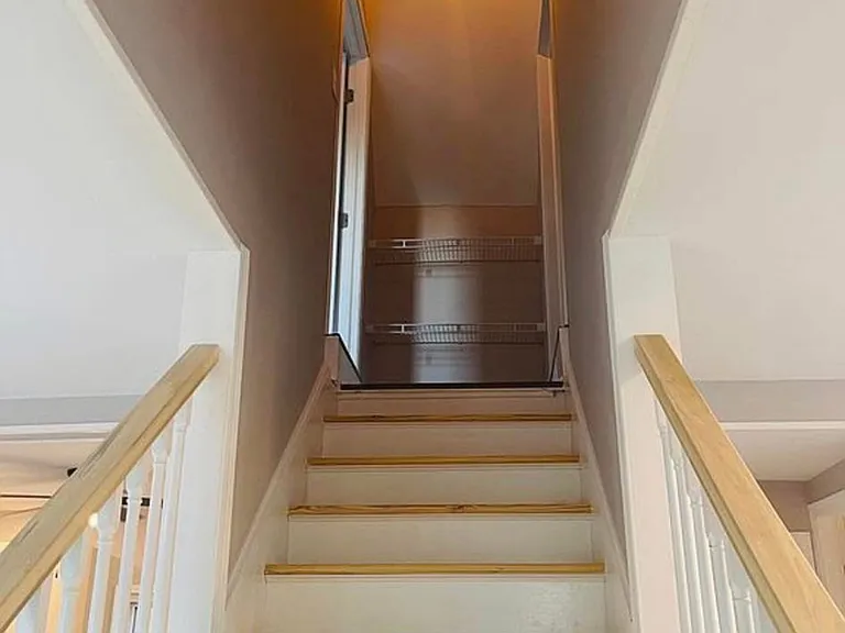 1477 Erickson Dr — Photo 7