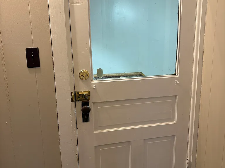 14 Main St S #1 — Photo 3