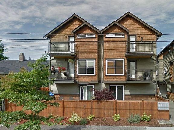 Townhome (Unit A located behind image)