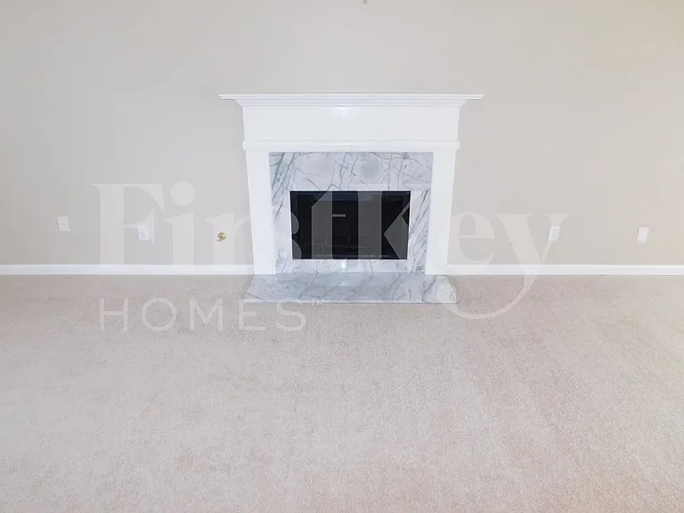 1687 Fort Connors Way — Photo 2