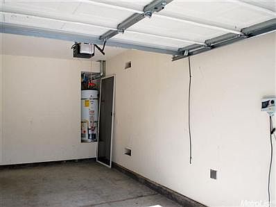 2nd image of 500 Penhow Cir