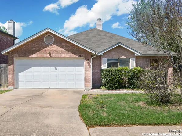 8019 SWINDOW CIR, Converse, TX 78109