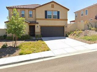 4070 Tamarind Rdg, Lake Elsinore, CA 92530