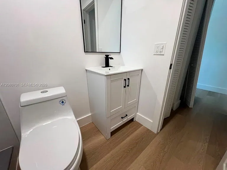 1239 SW 22nd Ave #1239 — Photo 6