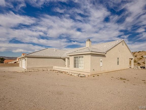 3rd image of 2371 McCormick Blvd