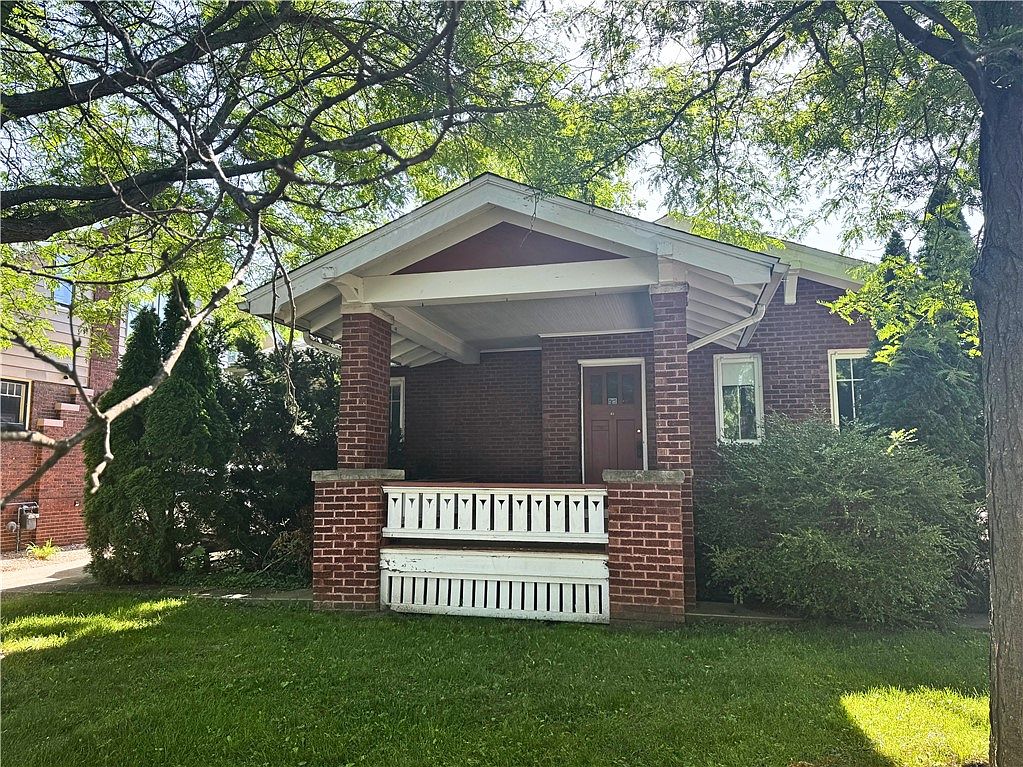 162 N Taylor Ave, Decatur, IL 62522 | Zillow