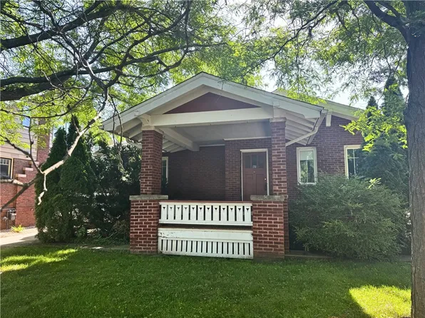 162 N Taylor Ave, Decatur, IL 62522