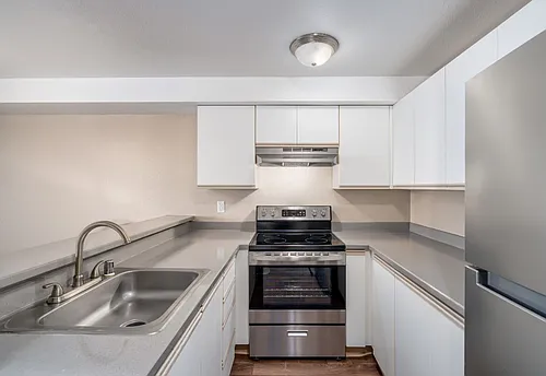 City View Apartments in West Seattle Photo 1