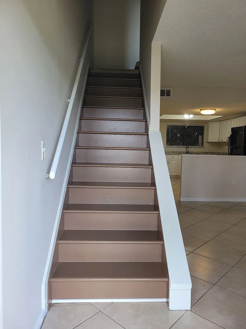 Two-Bedroom Townhouse with Views of County Park! — Photo 4
