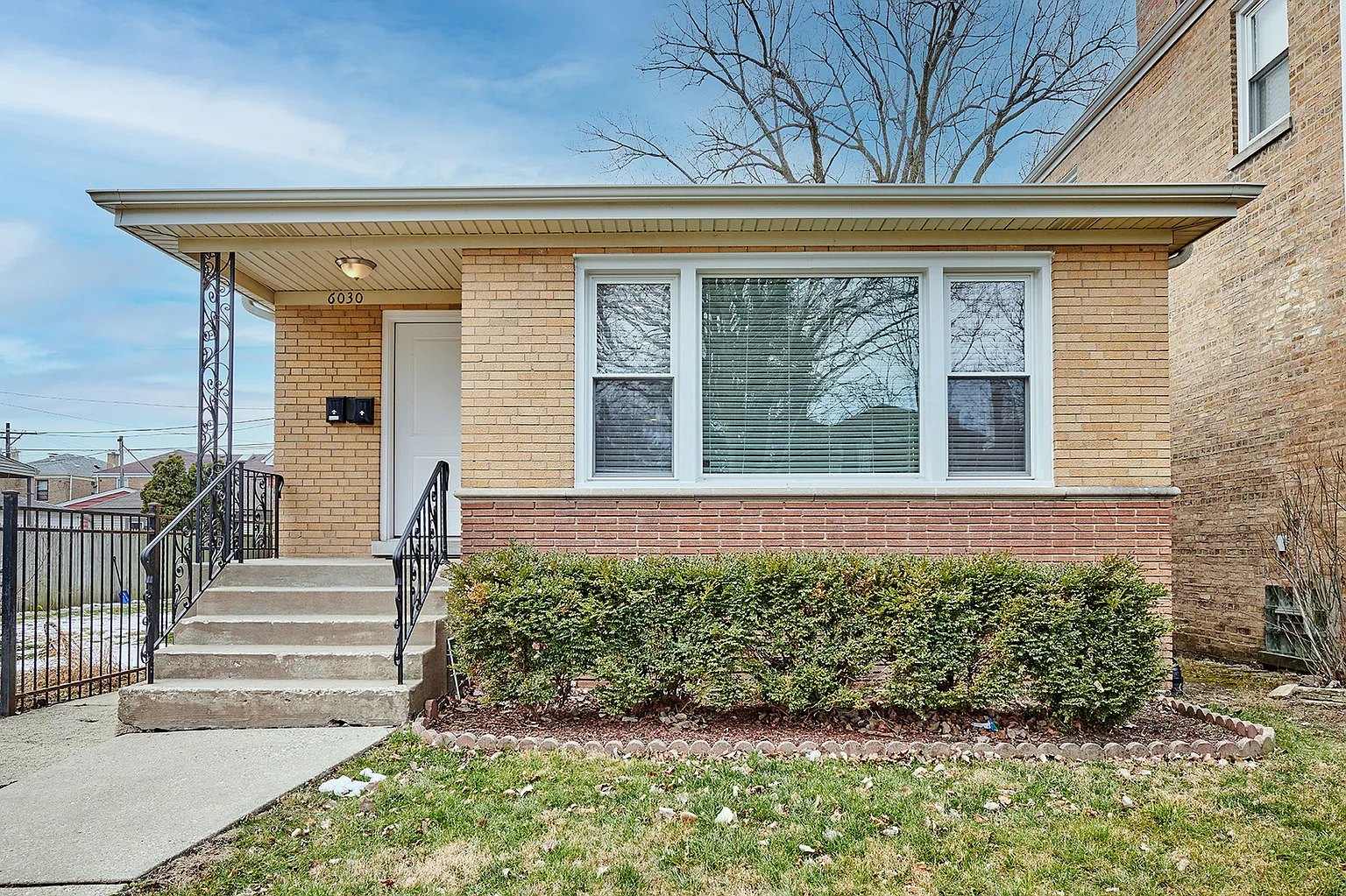 6030 N Saint Louis Ave photo 1