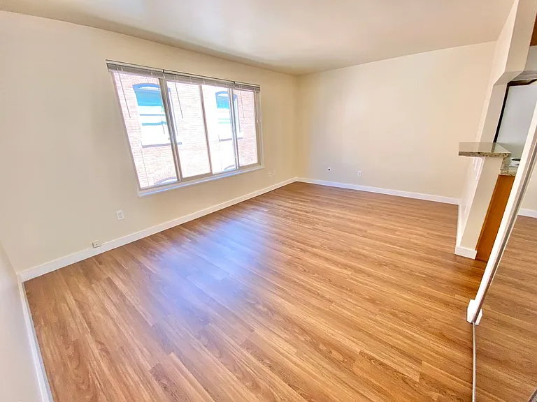 Summit Apartments — Photo 8