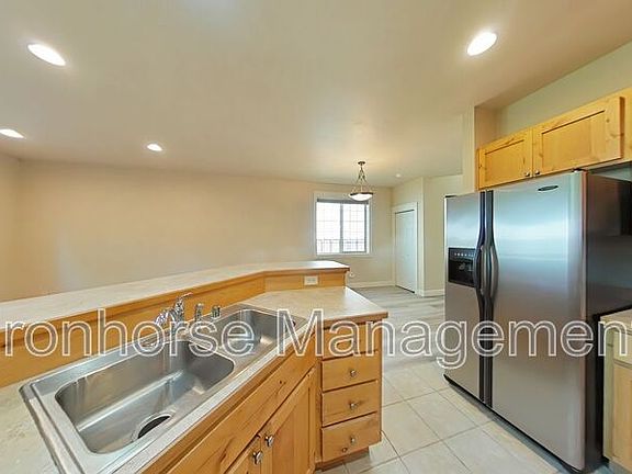 5th image of 623 Westgate Ave APT D