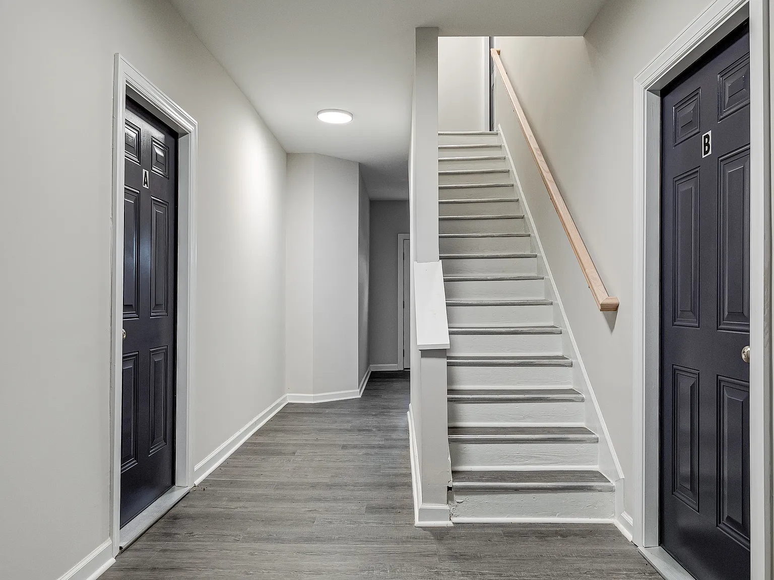 2 bed, 617 sqft, $1,014 — Photo 2