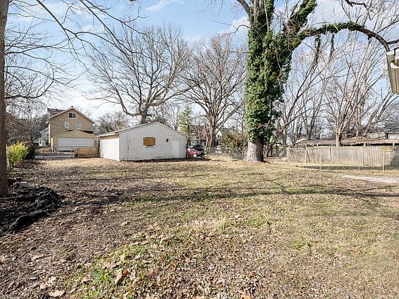 5th image of 4517 Whetsel Ave
