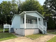 4585 Hartland Rd — Photo 3