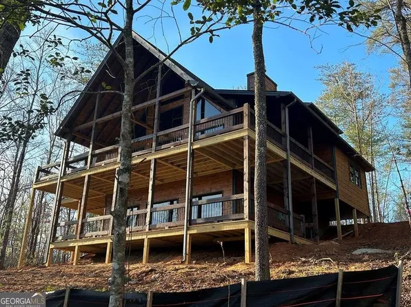 51 Dial Lakes Dr, Morganton, GA 30560