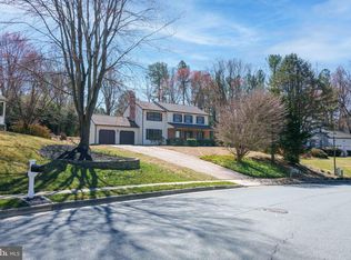 6 E Mill Station Dr, Newark, DE 19711