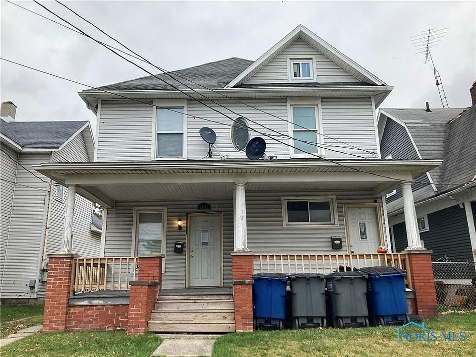 1st image of 1647 Oak St