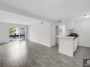 18620 Hatteras St UNIT 276, Tarzana, CA 91356