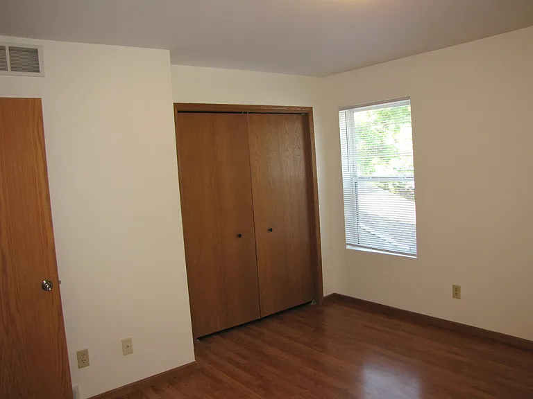 1109 Wayridge Dr #3 — Photo 15