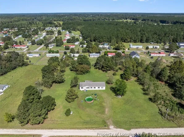266 Donna St, Saint Pauls, NC 28384