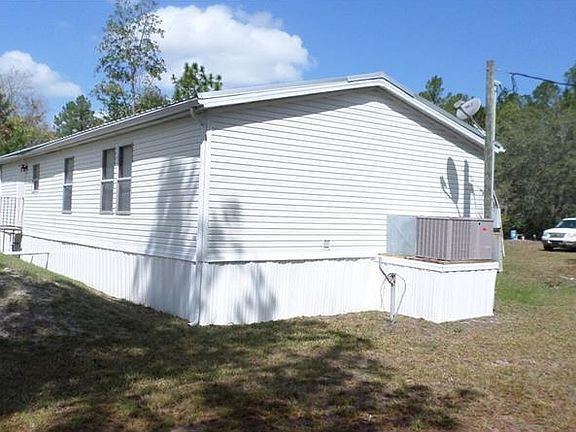 2nd image of 216 Pinecrest Cir