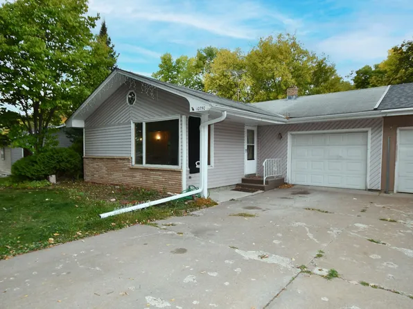 10750 Berglund Ave, Chisago City, MN 55013