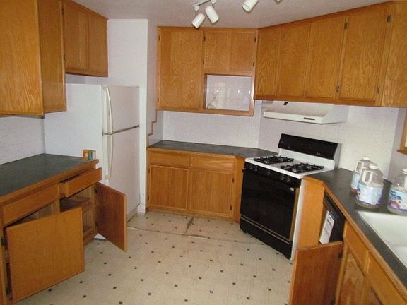 Additional Living Room