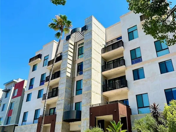 118 S Kenwood St #202, Glendale, CA 91205