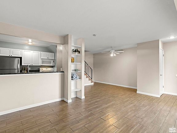4th image of 3170 Bristle Branch Dr