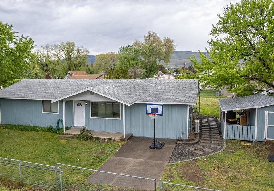 1st image of 503 3rd Ave