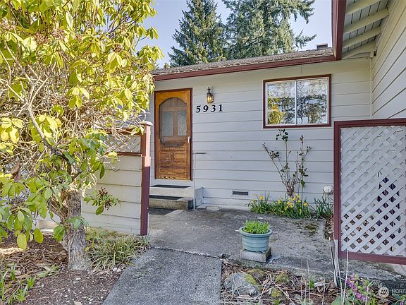 2nd image of 5931 95th Drive SE