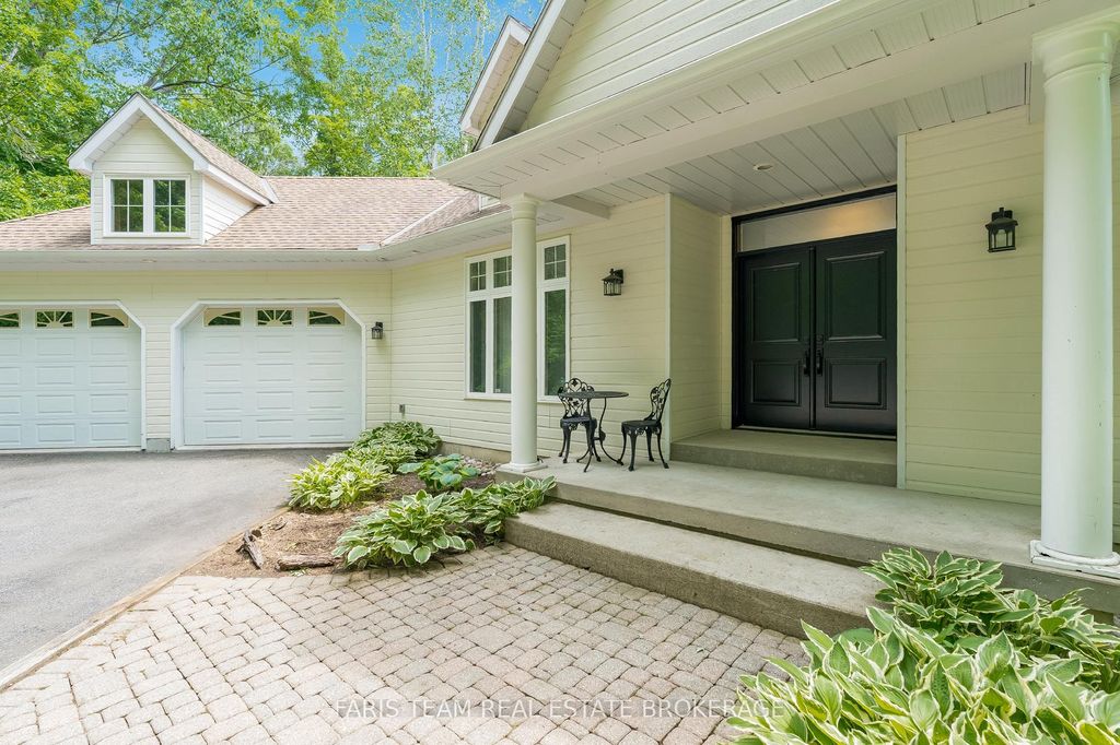 1037 Rockcastle Rd, Gravenhurst, ON - View 4