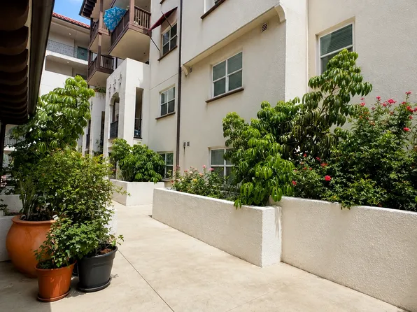 The Paseo at Californian