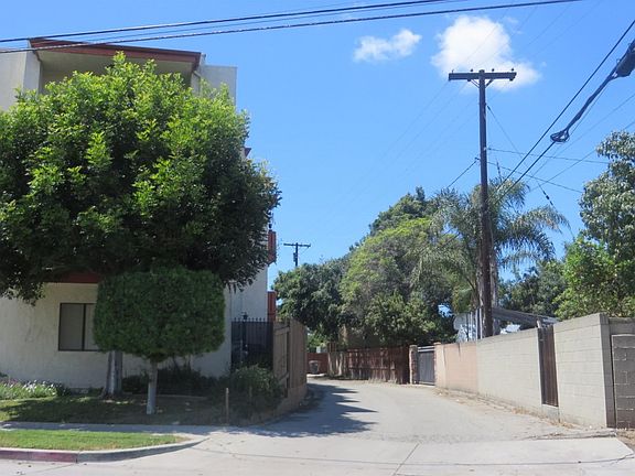 4th image of 4591 Orange Ave Unit 204