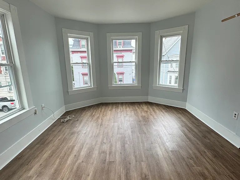 9 Rogers Ave #2 — Photo 3