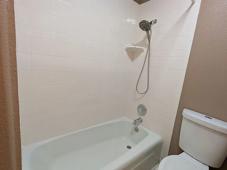 551 Terminal Loop Rd #D5 — Photo 25