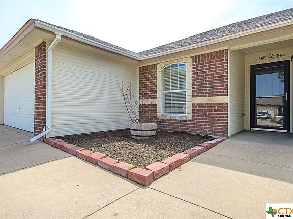 4th image of 1412 Copper Creek Dr