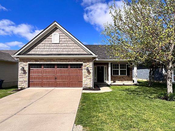 2nd image of 115 Arlington Ct