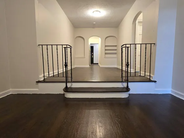 29 Van Velsor Pl, Newark, NJ