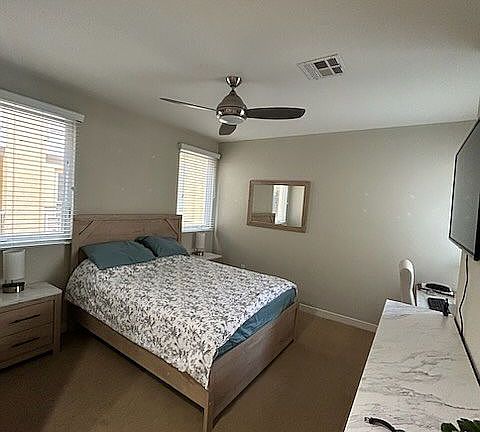 3rd image of 21301 Erwin St Unit 435