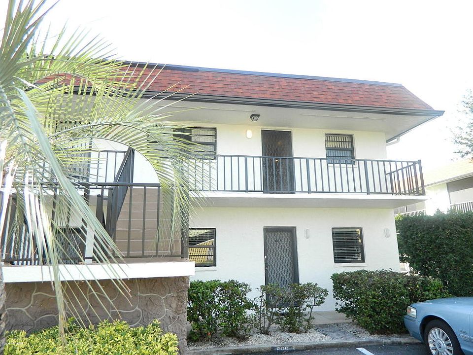 1st image of 200 Saint Lucie Ln APT 606